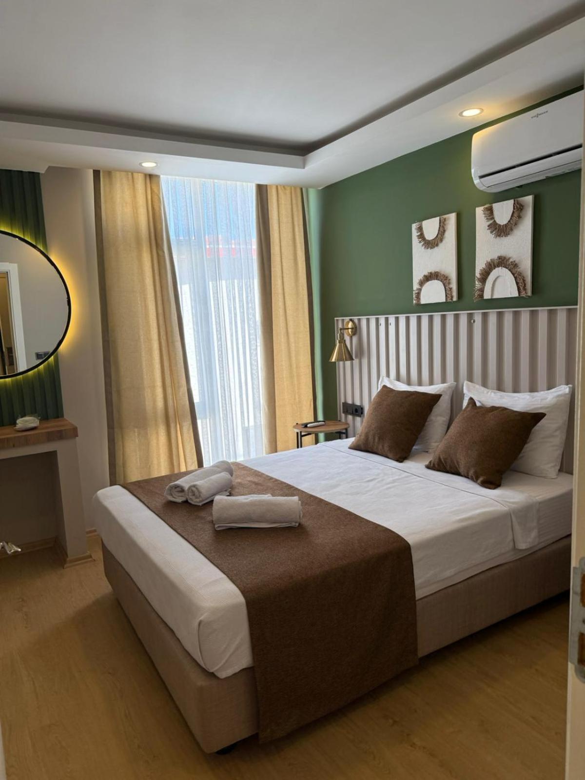 Red Castle Hotel & Pub Belek Exterior photo
