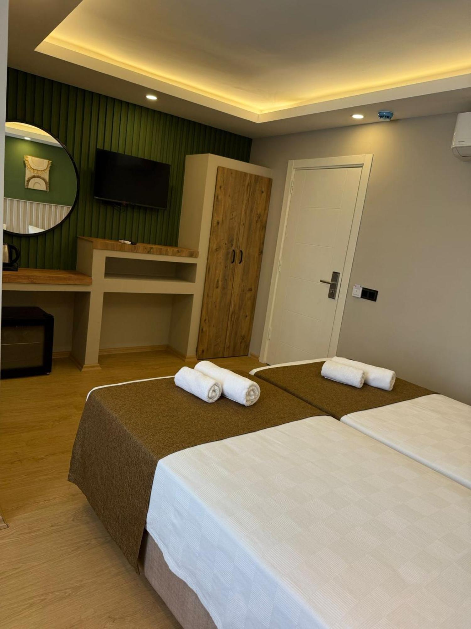 Red Castle Hotel & Pub Belek Exterior photo